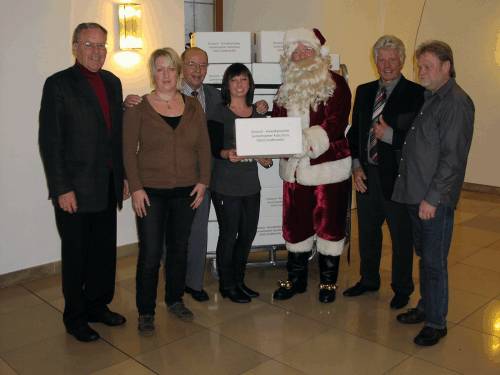 80 DAGA-Weihnachtspakete f&uuml;r Bed&uuml;rftige im Landkreis  