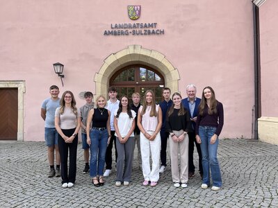 Neue Auszubildende und Anw&auml;rter 2026