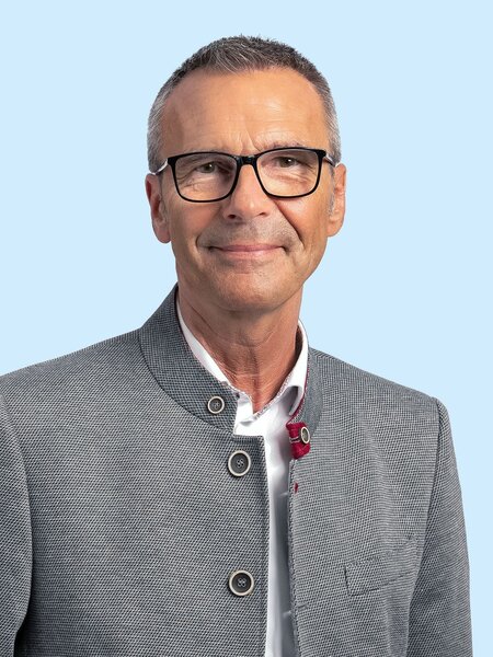 Achatzi Peter