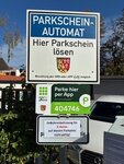 Parkplatzschild am Landratsamt Amberg-Sulzbach