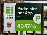Parkplatzschild am Landratsamt (Schlo&szlig;graben)